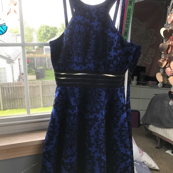 Homecoming Dress - Picture 4 of 4